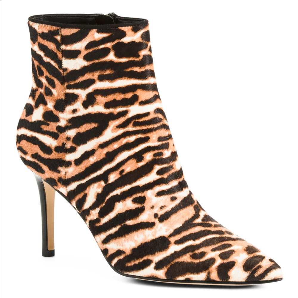 Nine West  Heeled Pointy Toe Booties